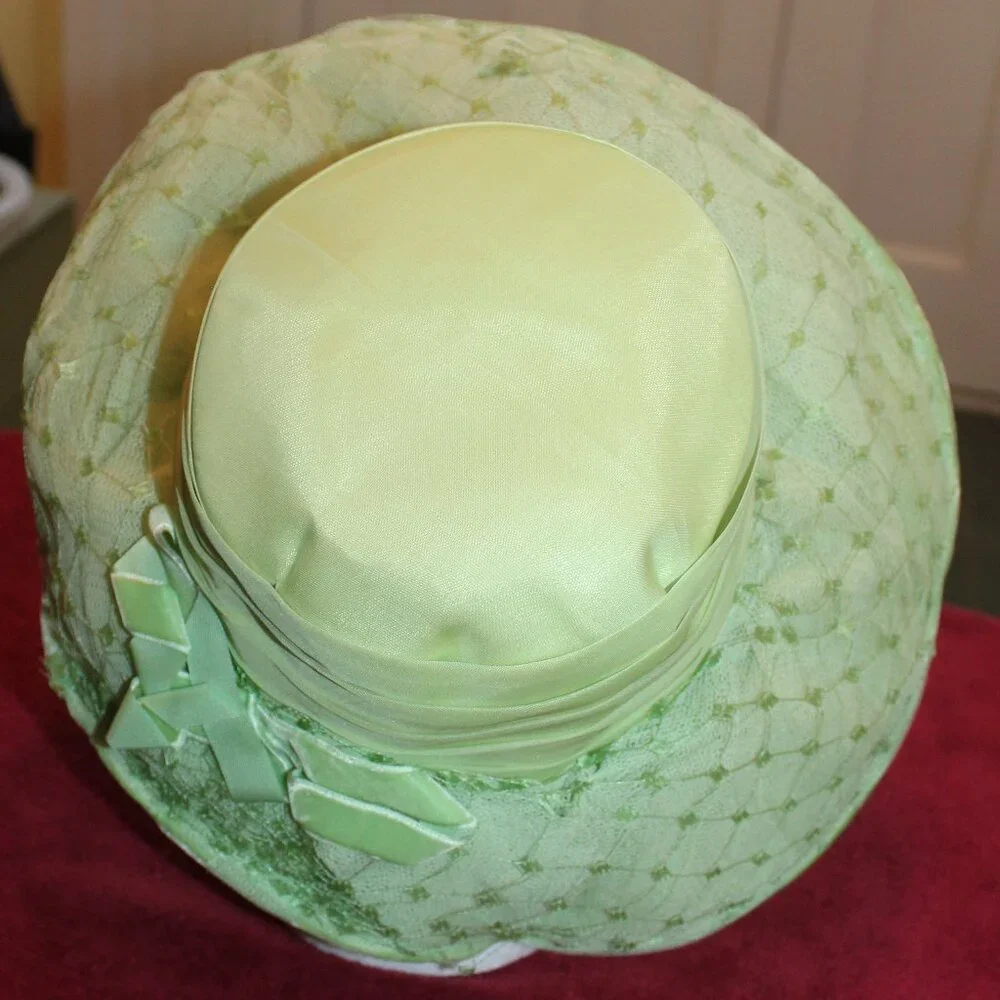 Vintage Green Women's Hat - Picture 2 of 4